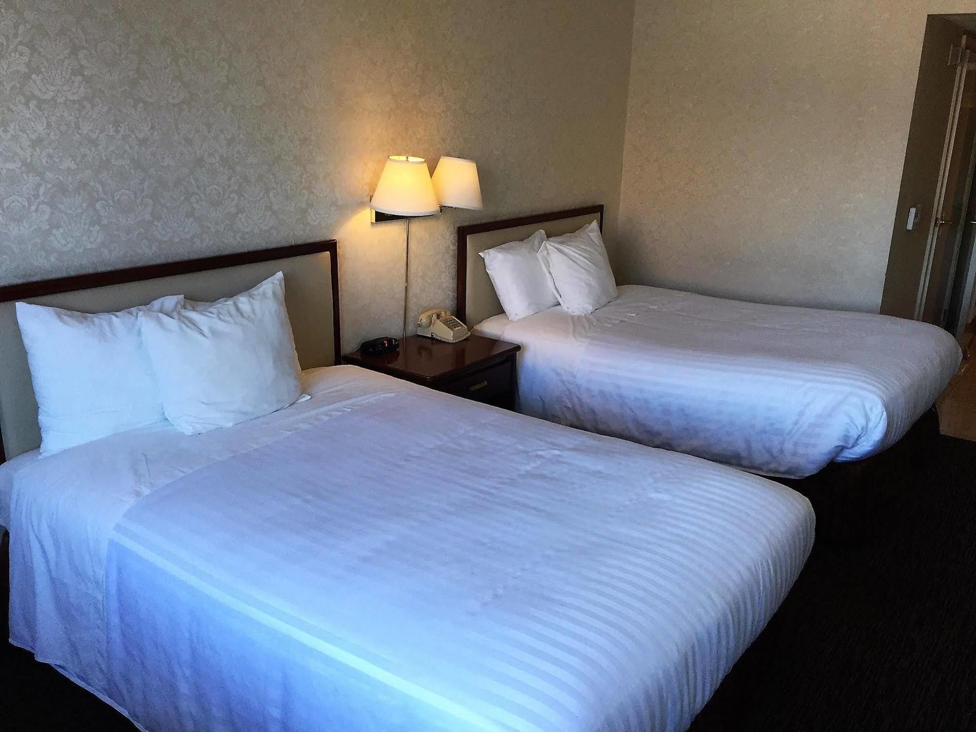 Jj Grand Hotel Los Angeles Exterior photo